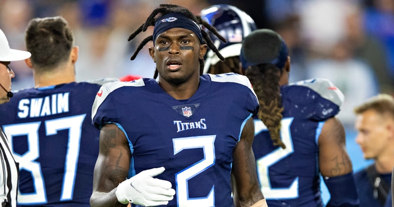 Titans update injury status of receiver Julio Jones in Steelers