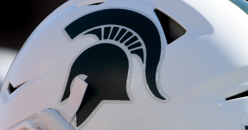 Michigan State linebacker Ben VanSumeren reverses course after transfer portal entry