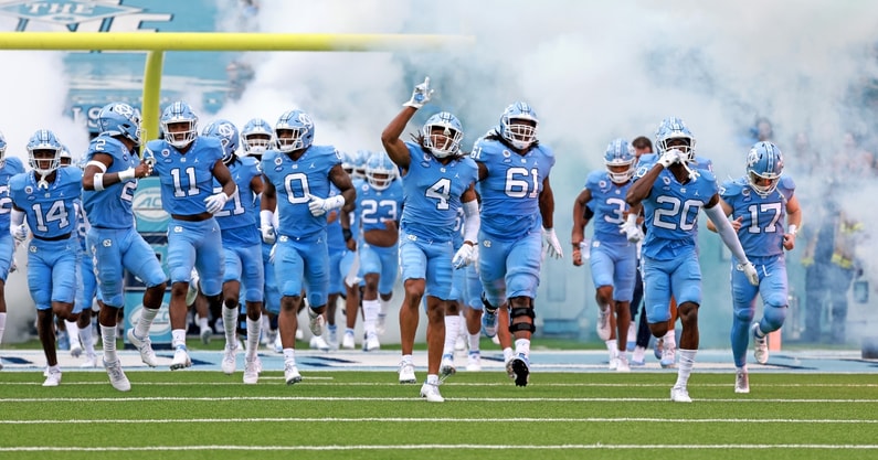 UNC football to wear chrome helmets in matchup with Duke