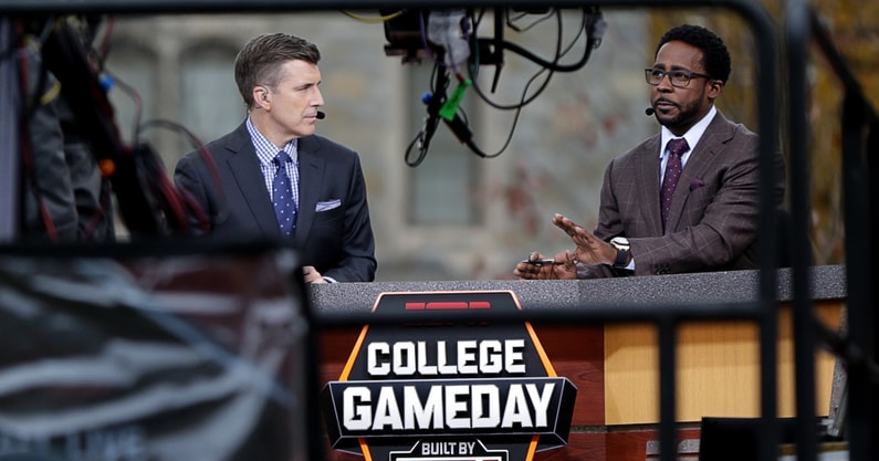 Who may ESPN's College GameDay select as their celebrity guest