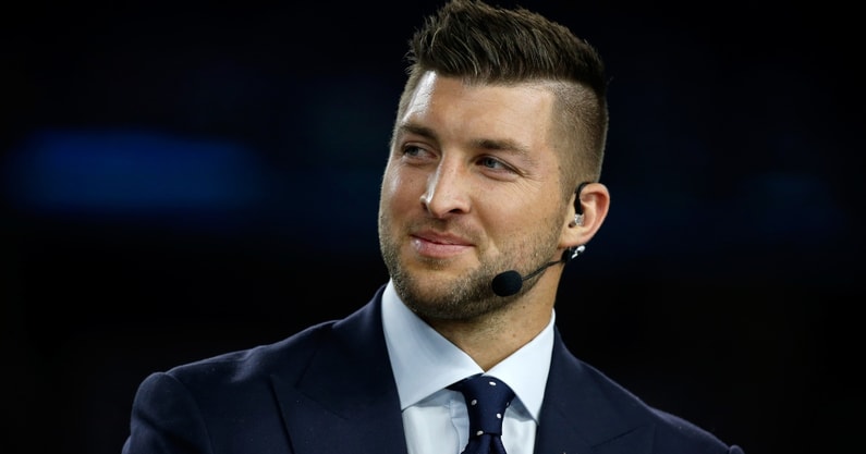 tim-tebow-discusses-getting-inducted-into-the-college-football-hall-of-fame-by-steve-spurrier-in-fsu-game