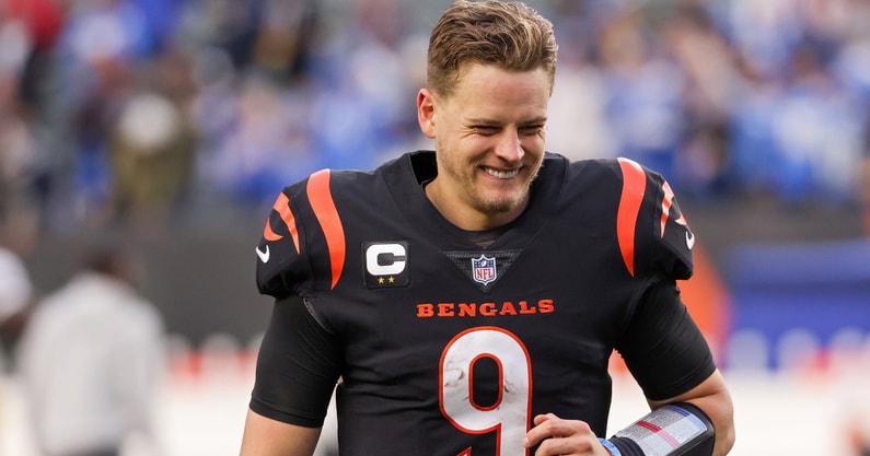 LOOK: Joe Burrow reps Bengals wide receivers with gameday outfit - On3
