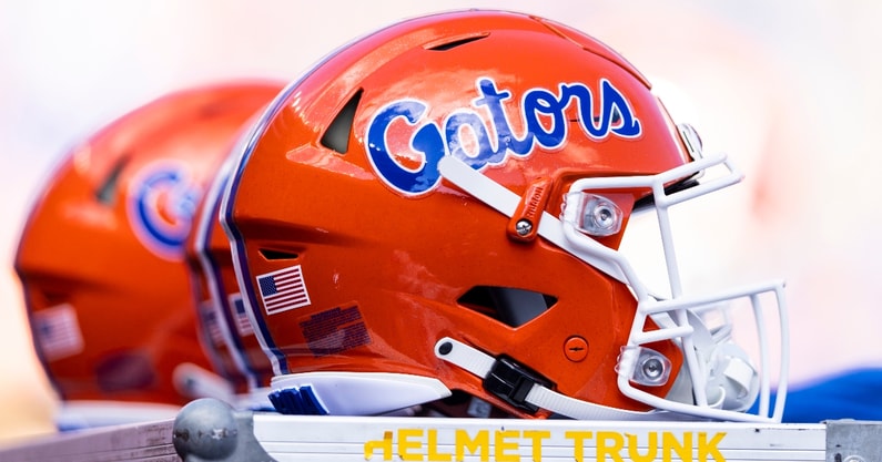 Florida-Gators-helmet