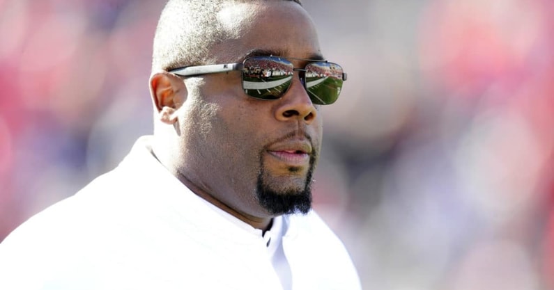 texas-am-hiring-sean-spencer-as-new-defensive-line-coach-per-report