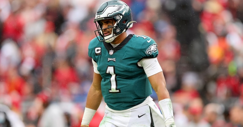 NFL Insider Provides Injury Update on Eagles' Jalen Hurts