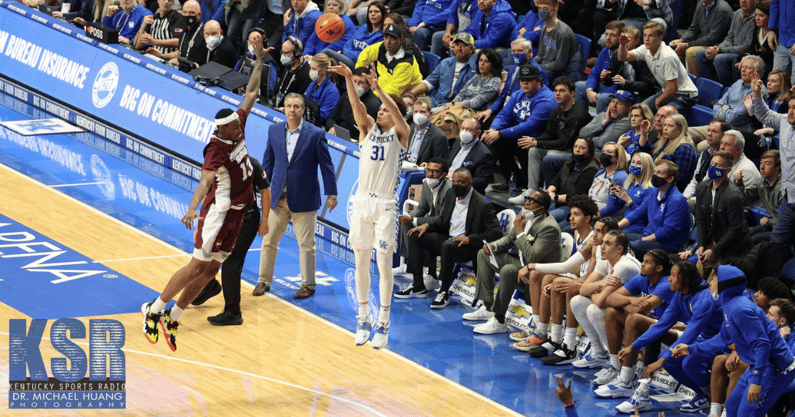 Kellan Grady hit big shots when Kentucky needed it the most