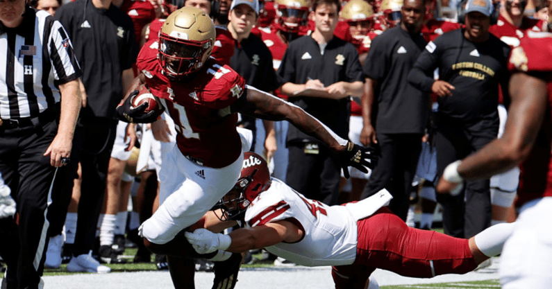 Boston College Eagles wide receiver CJ Lewis (11) carries the ball after a reception during a game between the Boston College Eagles and the Colgate University Raiders on September 4, 2021, at Alumni Stadium in Chestnut Hill, Massachusetts. 