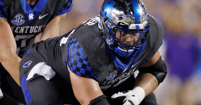 Moving to center ignited Luke Fortner's NFL Draft stock - On3