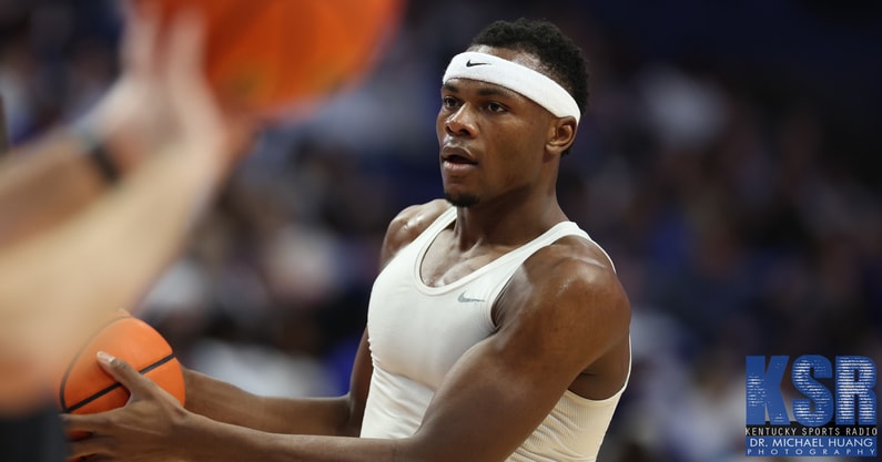Oscar Tshiebwe, headband