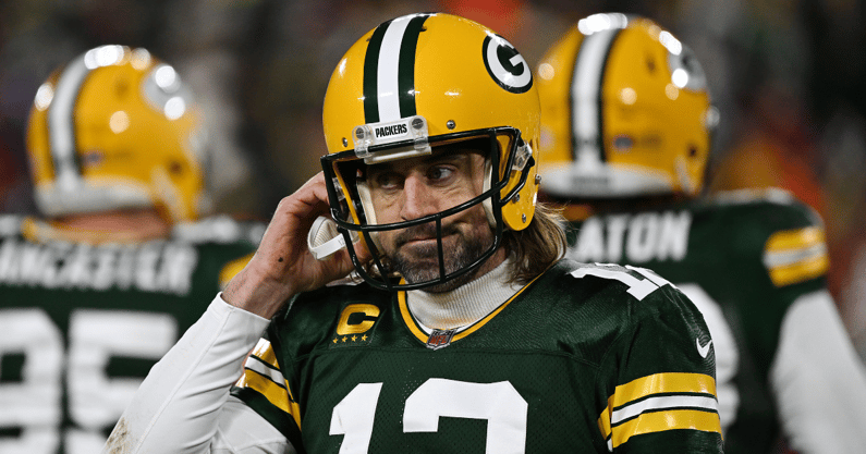 green bay packers aaron rodgers haircut