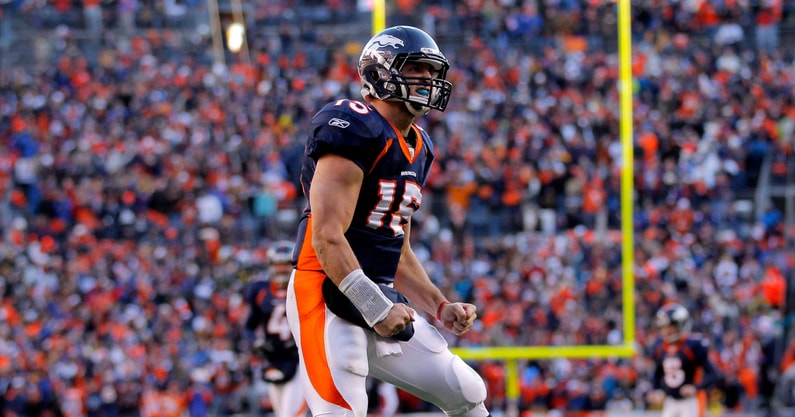 Broncos pick QB Tim Tebow at No. 25 in NFL draft – The Denver Post