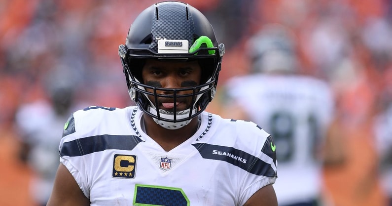 Russell Wilson trade: Broncos acquire Seattle QB for three players, five  draft picks