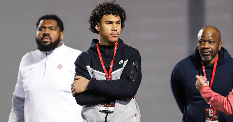 former-northwestern-4-star-lb-commits-to-michigan