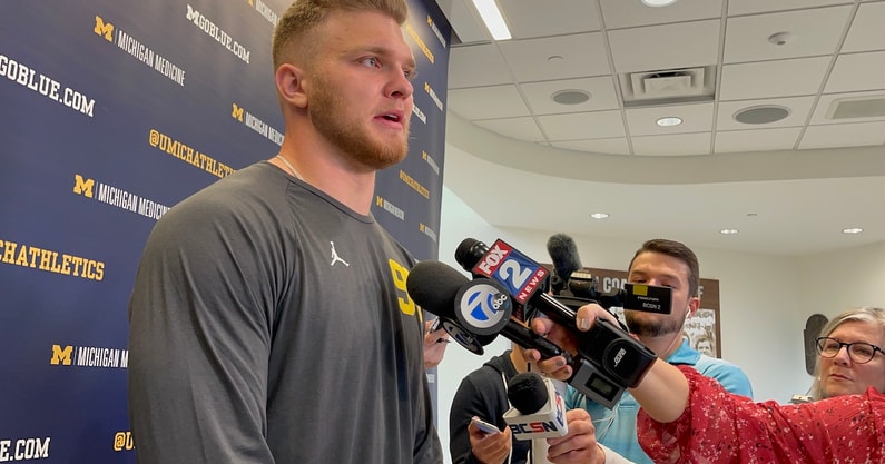 Michigan pro day – Aidan Hutchinson