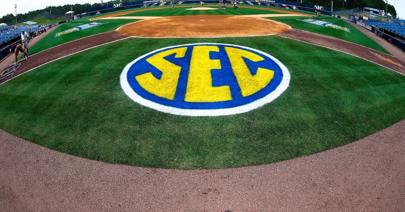 Tennessee Baseball Gives Disrespectful Comments, UK Uses It as