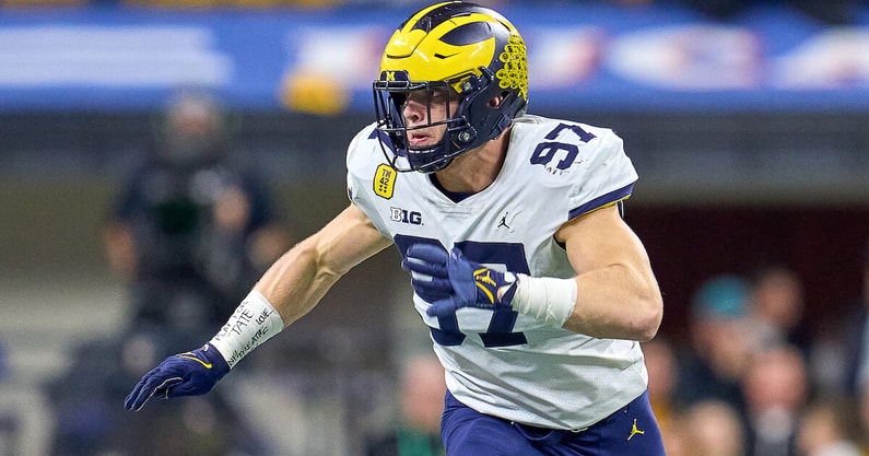 Aidan Hutchinson 2022 NFL Draft odds shift ahead of Thursday night