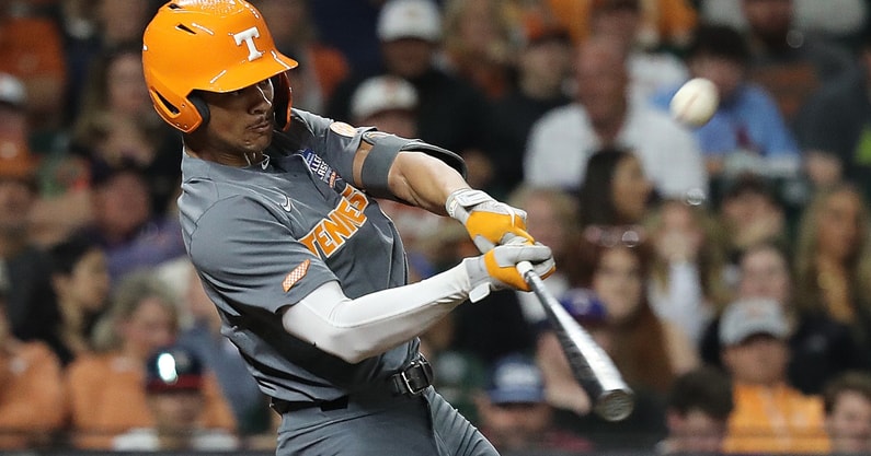 Tennessee baseball: Trey Lipscomb wears fur cleats in NCAA Regional