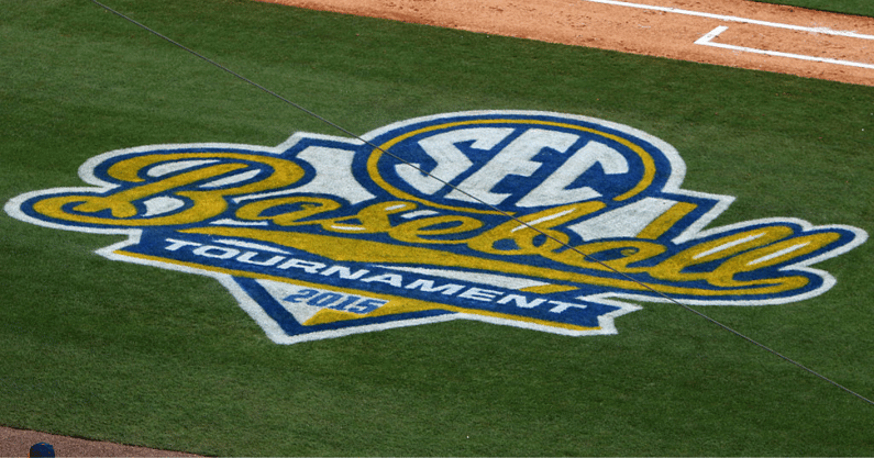 Alabama baseball downs Auburn to stay alive in SEC Tournament