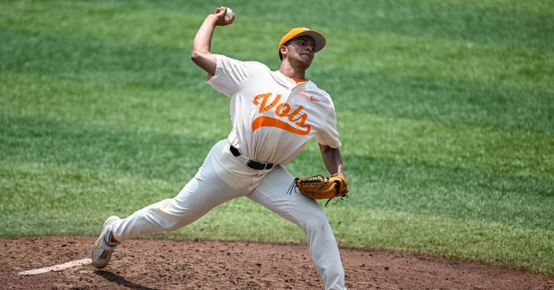 Tony Vitello on his impressions during Tennessee baseball fall practices