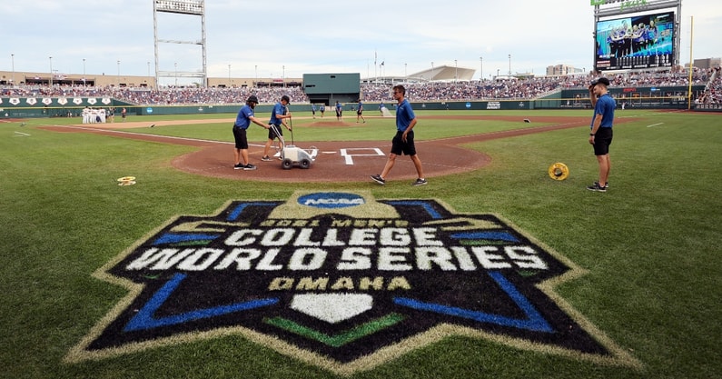 Oklahoma vs. Notre Dame: 2022 Men's College World Series