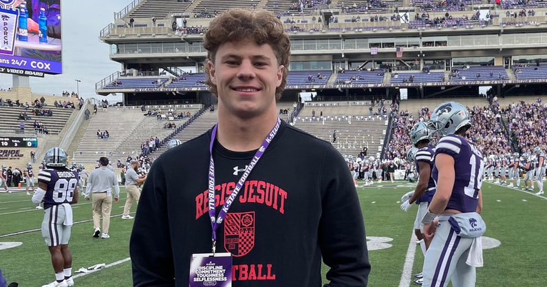 Michigan Football: LB Hayden Moore shares why he committed