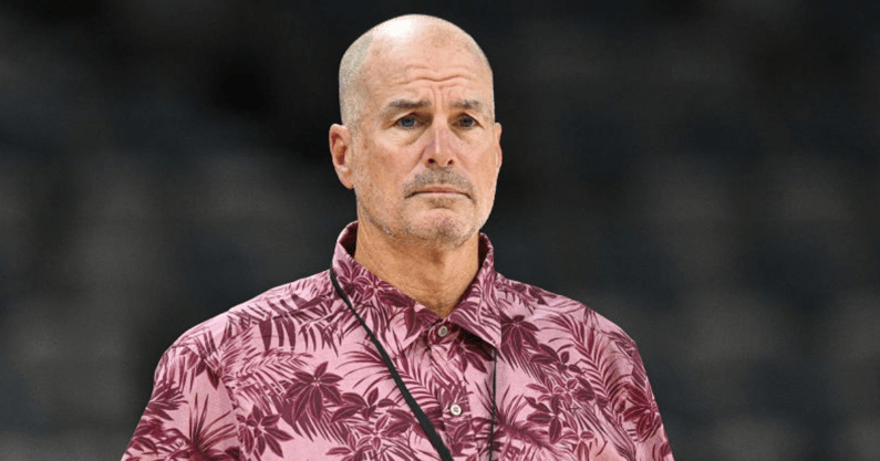 Jay Bilas Helped Force the NCAA to Stop Selling Team-Related Merchandise