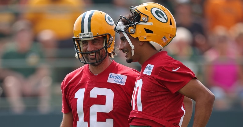 green-bay-packers-aaron-rodgers-jordan-love-preseason-doubt-criticism-backup-quarterback 