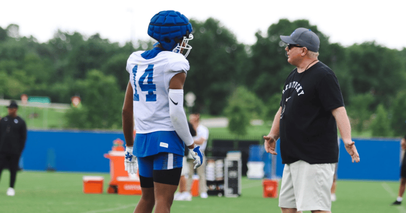 Carrington Valentine, Mark Stoops