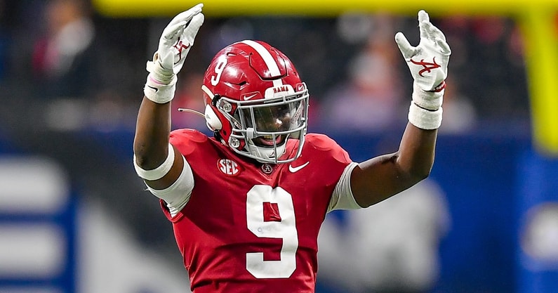 Hellams also added a quarterback hurry and three pass break ups to his season stat line last year, being named defensive player of the week by Alabama’s coaching staff four different times throughout last season. Hellams suffered a lower leg injury during