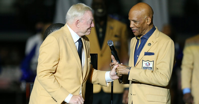 Dallas Cowboys legend DeMarcus Ware makes special request of Jerry Jones hall of fame presenter