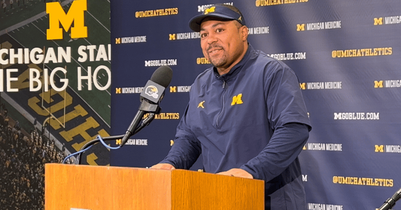 Michigan football: Mike Hart happy coaching in college vs. NFL