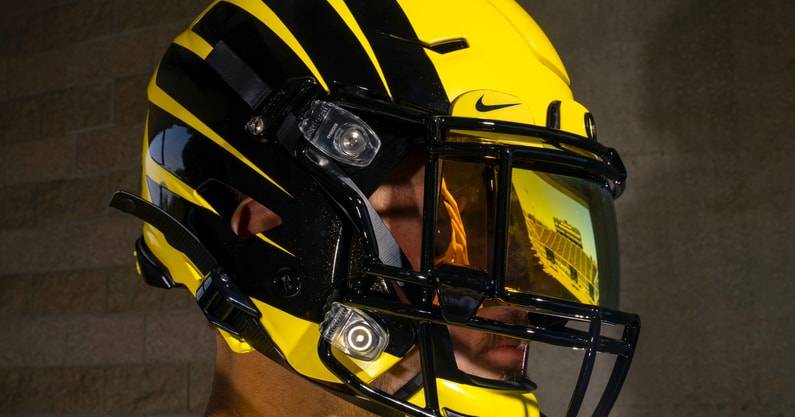 Oregon Ducks release Week 2 uniforms