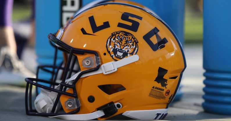 LSU football reveals new air-conditioned helmets drawing rave reviews from  players 