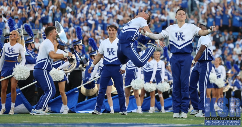 Cheer, Kroger Field