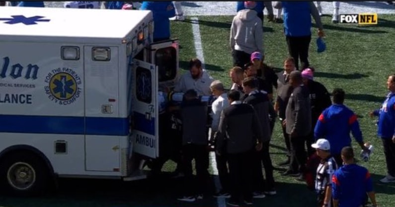 Detroit Lions Saivion Smith leaves game in ambulance after hit