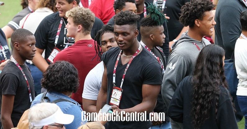 South Carolina defensive end Monteque Rhames on a visit with the Gamecocks