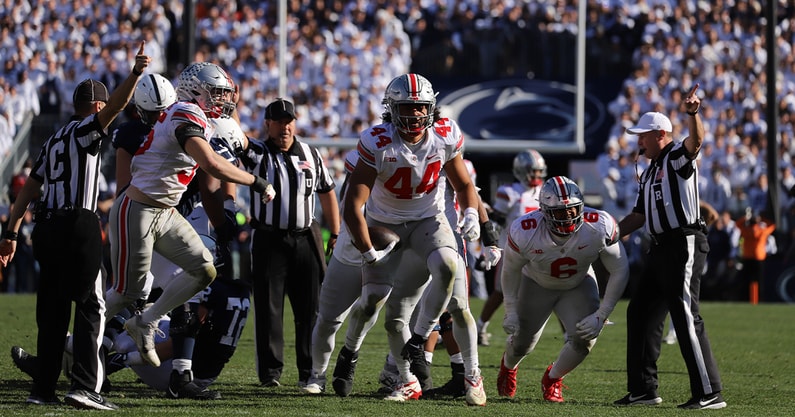 J.T. Tuimoloau by Matt Parker -- Lettermen Row