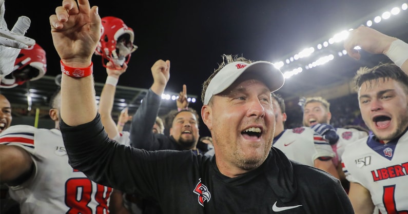 hugh-freeze-contract-extension-liberty-flames-humbling-head-coach-says-as-power-5-jobs-open-up-including-auburn-tigers