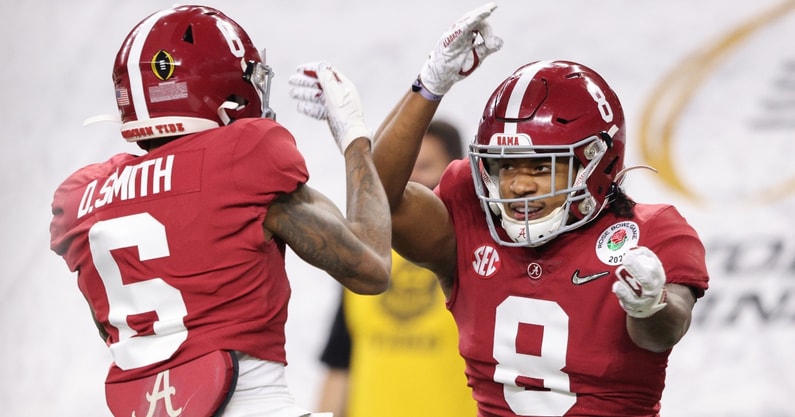 WATCH: DeVonta Smith honors former teammate John Metchie III with t-shirt  ahead of Eagles-Texans game - On3