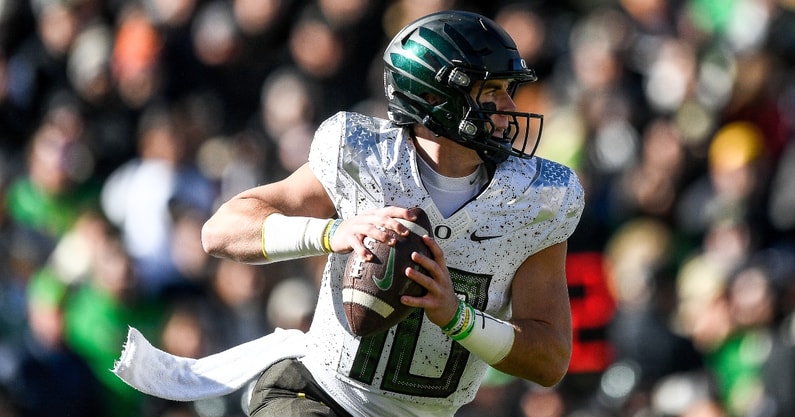 Bo Nix, Oregon Ducks aiming for more explosive plays 