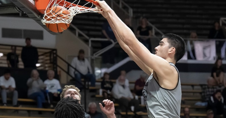 Purdue center Zach Edey