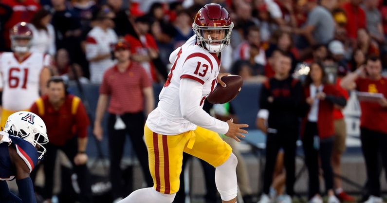 usc-quarterback-caleb-williams-reveals-secret-to-strong-ball-protection