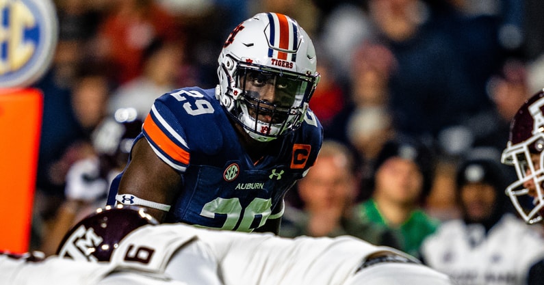 Auburn edge Derick Hall accepts Senior Bowl invitation