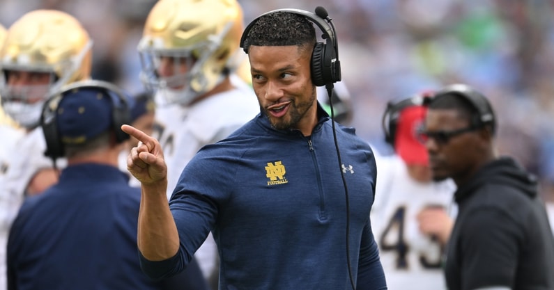 notre-dame-head-coach-marcus-freeman-shares-what-senior-class-means-to-him