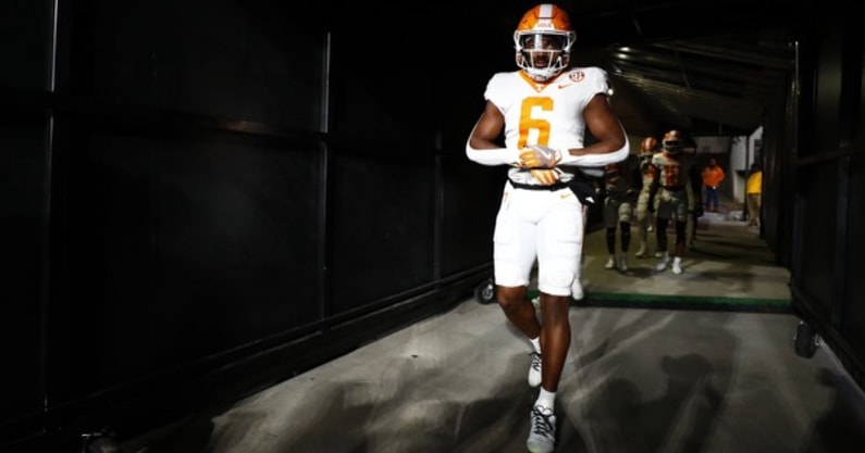 Tennessee's Byron Young enters the field at South Carolina (Tennessee Athletics)