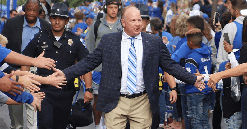 mark-stoops-kentucky-contract-extension-salary-this-is-home