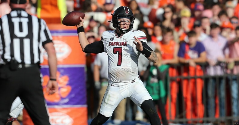 south carolina gamecocks football qb spencer rattler