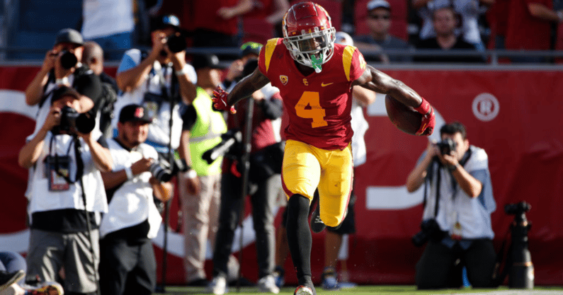 USC Trojans wide receiver Mario Williams (4) reacts after scoring on a 38-yard touchdown pass against Washington State in the first quarter at the Coliseum on October 8, 2022 in Los Angeles, California.(Gina Ferazzi / Los Angeles Times via Getty Images)