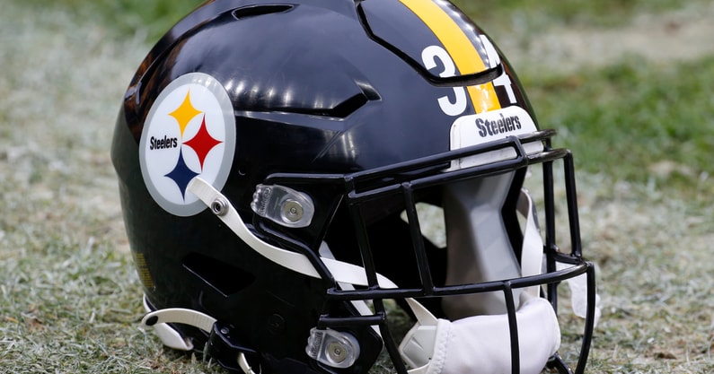 NFL announces time change to Pittsburgh Steelers-Baltimore Ravens game on  New Year's Day - On3