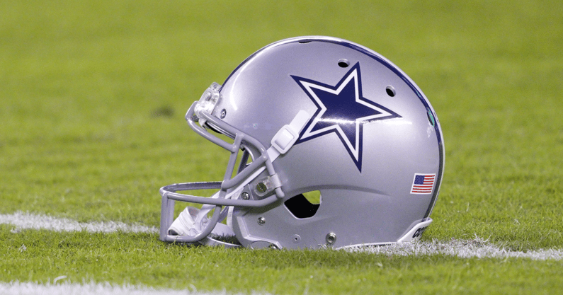 Dallas Cowboys Tyler Biadasz center earns late bid to first Pro Bowl Jason Kelce